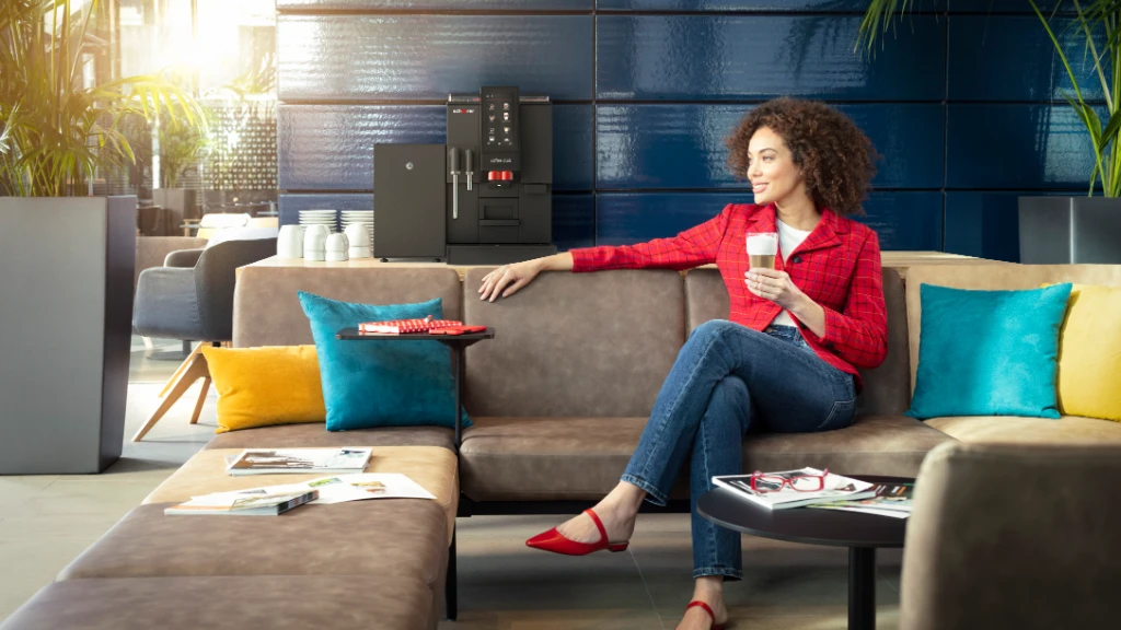 Schaerer_Coffee_Machine_Club_Location_People_4_RGB.jpg